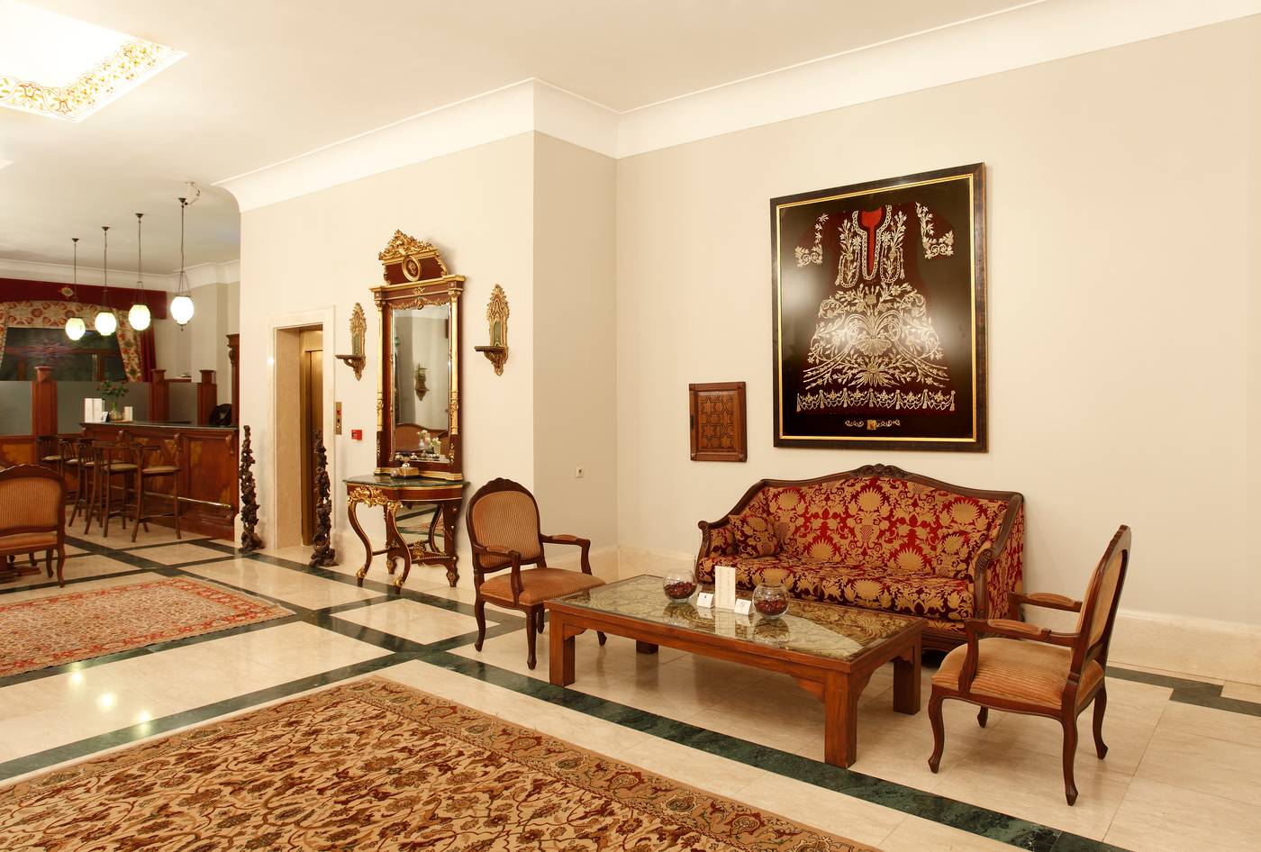Sultanhan-Boutique-Lobby-10