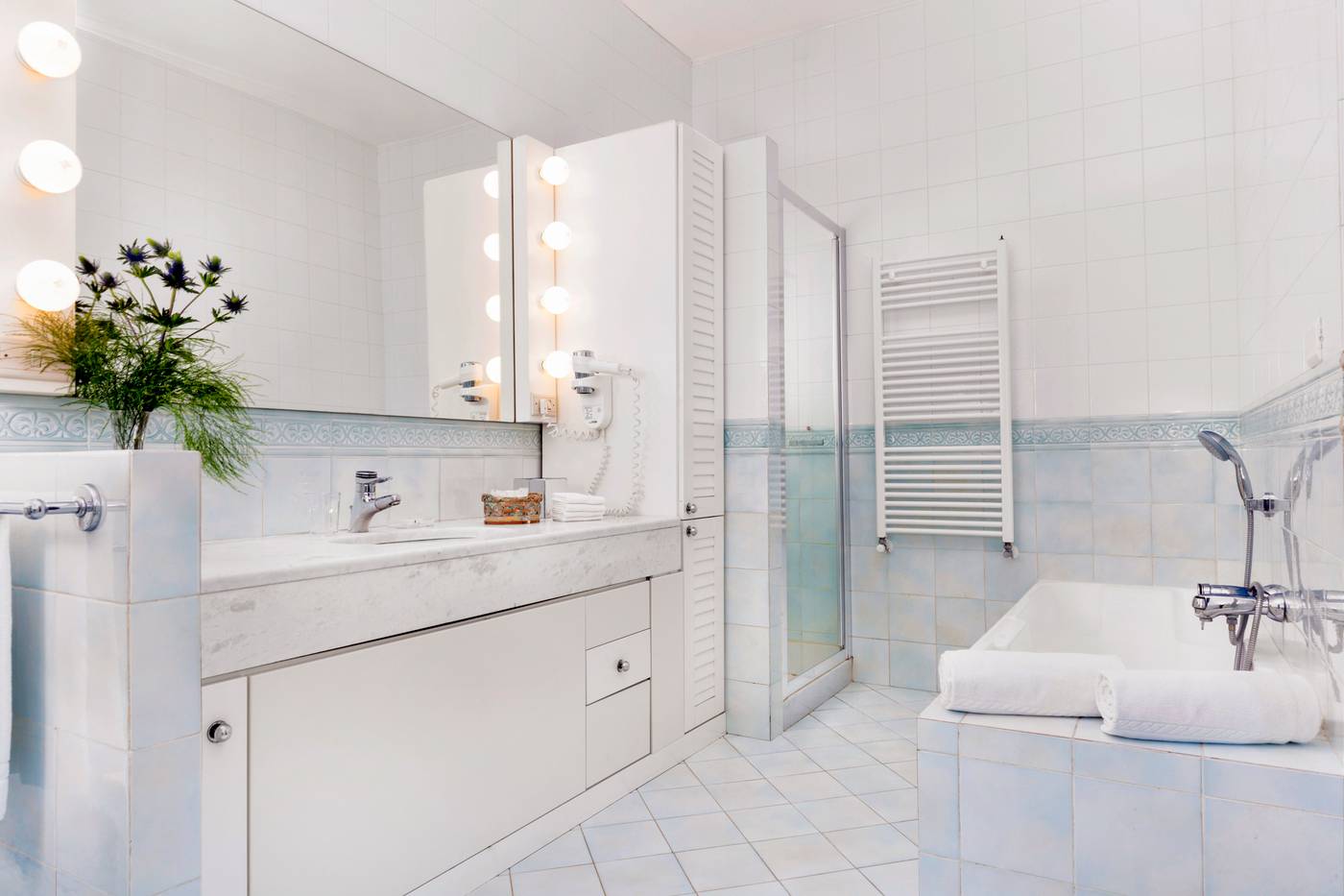 Villa-Oriana-Relais-Room-28