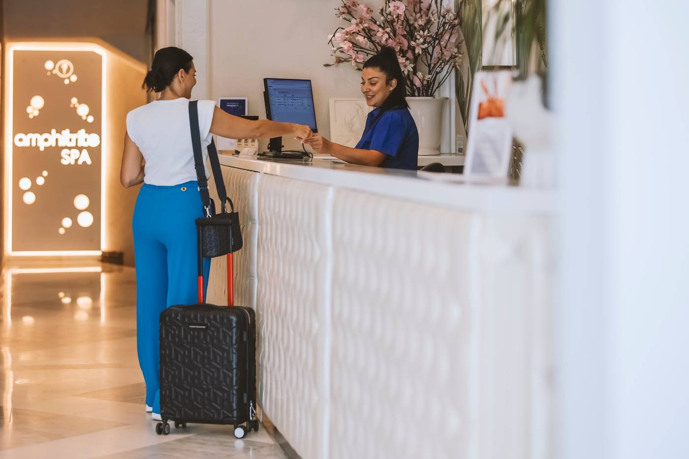 Secret-Paradise-Hotel---Spa-Lobby-67