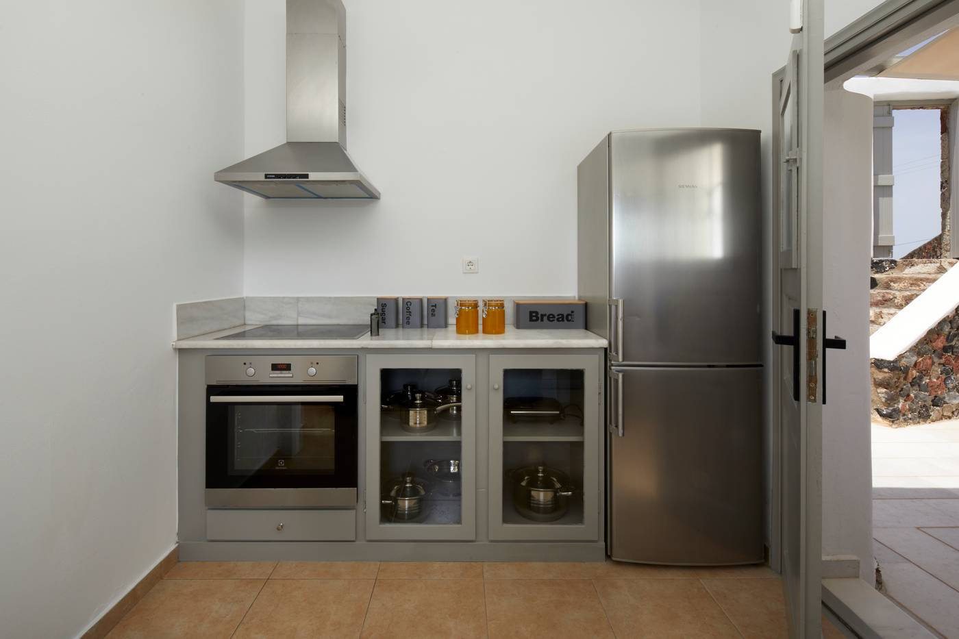 El-Verano-Collection-Santorini-Room-66