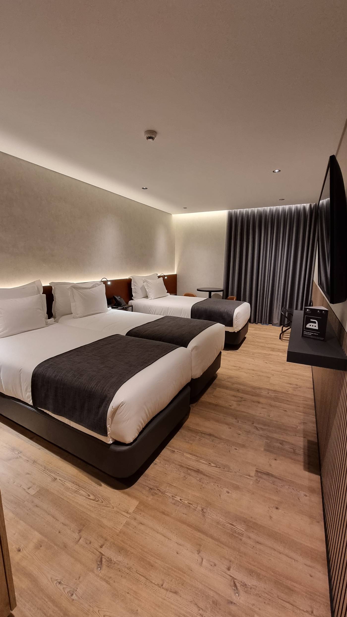 Principe-Avila-Room-13