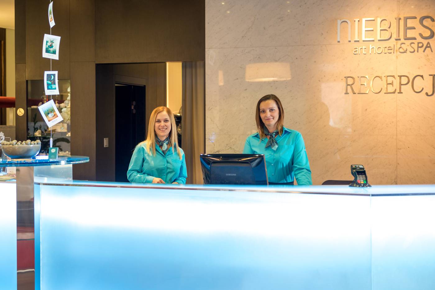 Hotel-Niebieski-Art-Hotel---Spa-Lobby-17