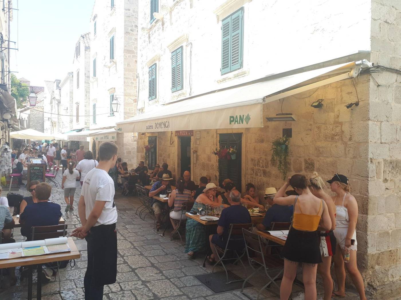 Roko-House-Restaurant-5