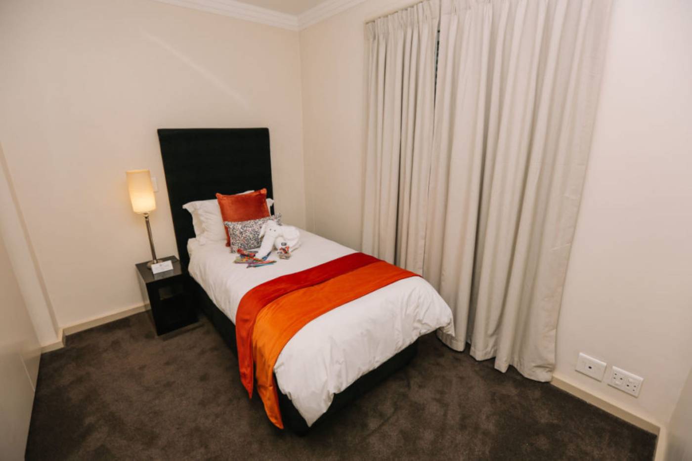 Mandela-Rhodes-Place-Hotel---Spa-Room-43