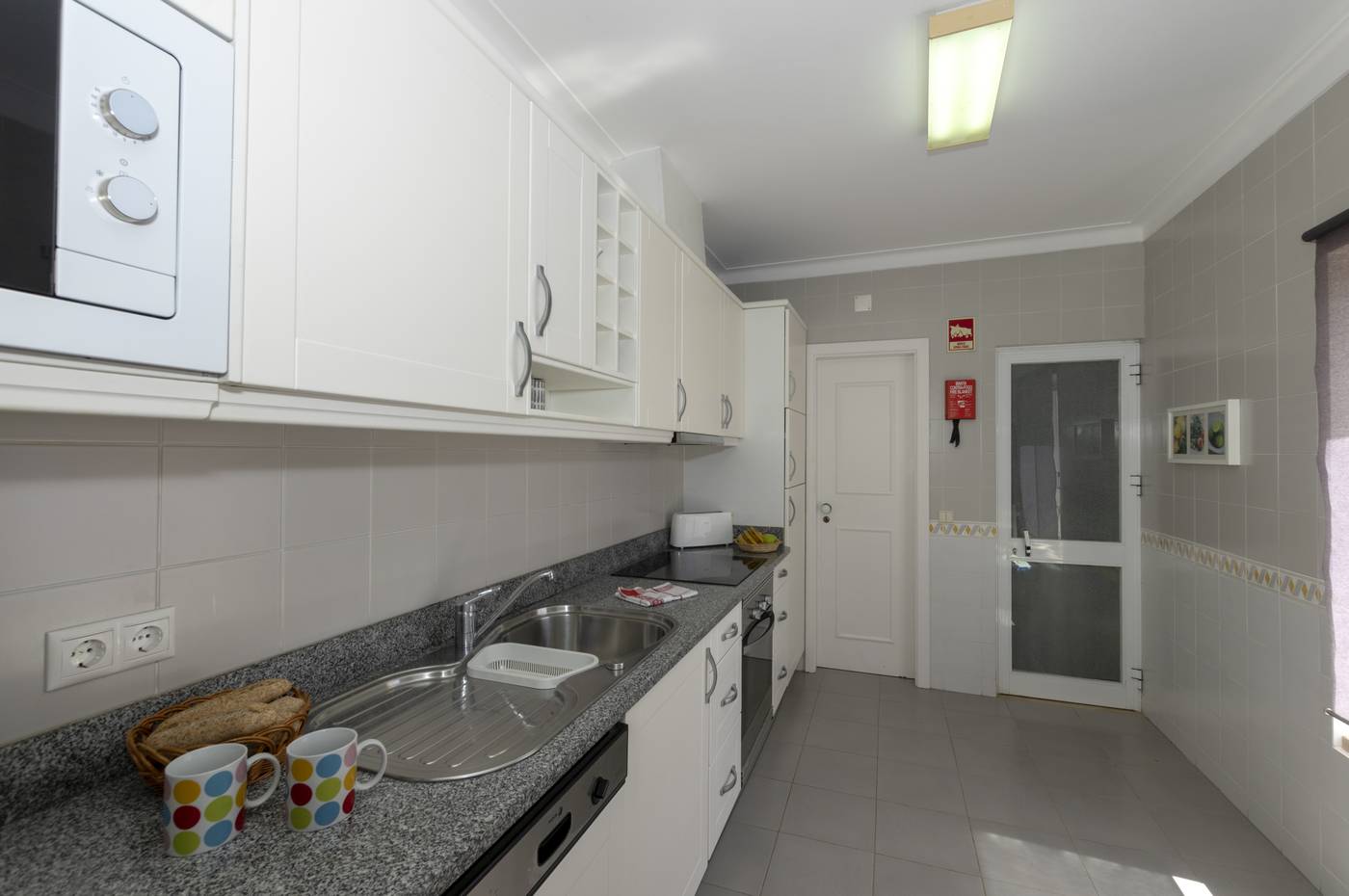 Rocha-Brava-Room-53