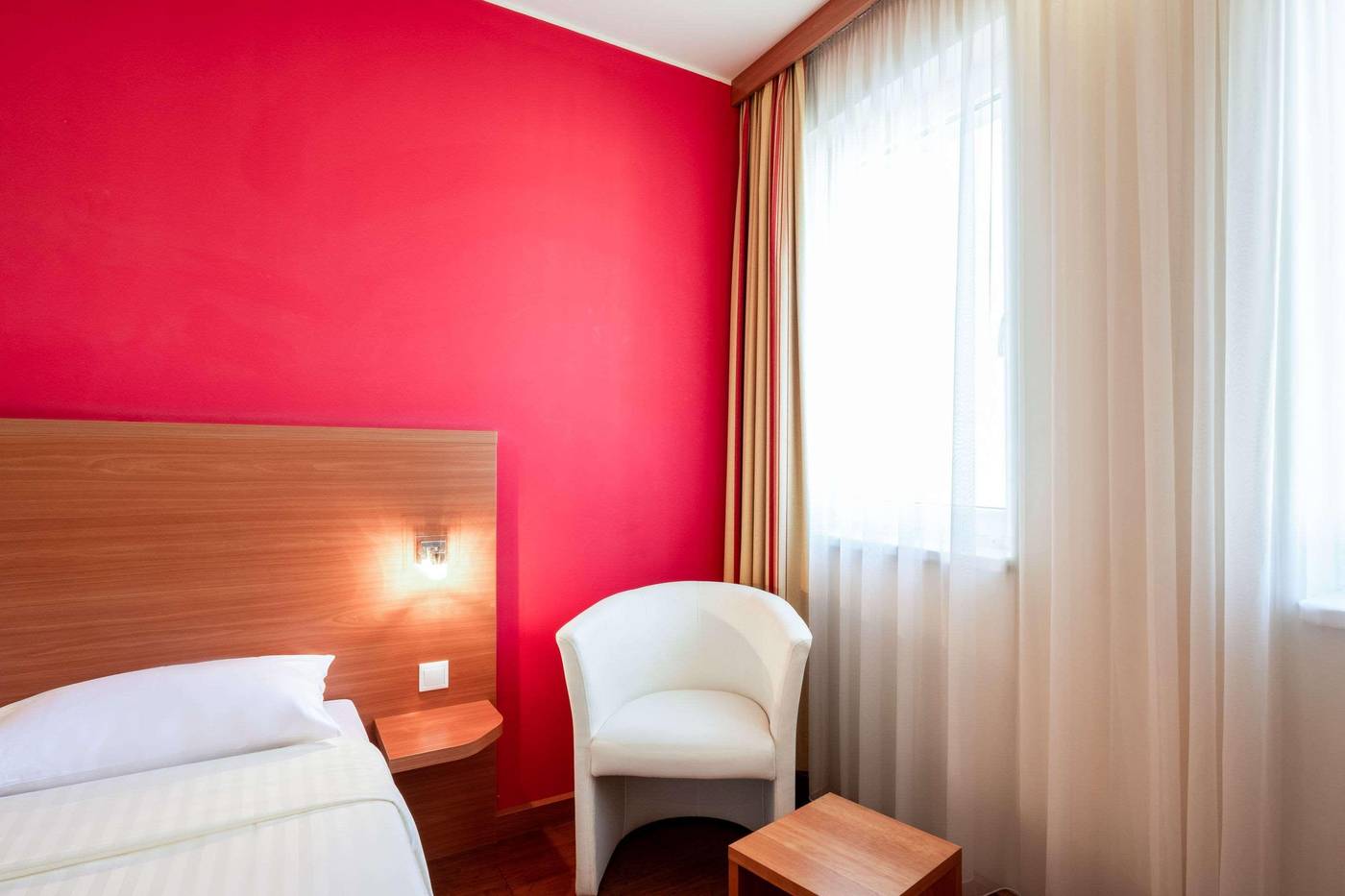City-Hotel-Budapest-Room-21