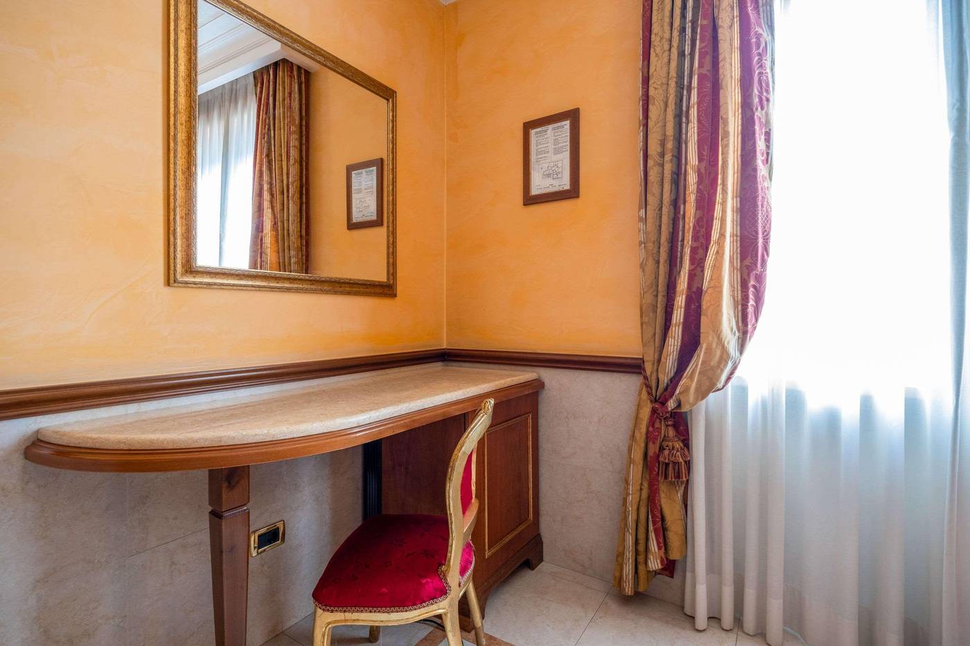 Clarion-Collection-Hotel-Principessa-Isabella-Room-23