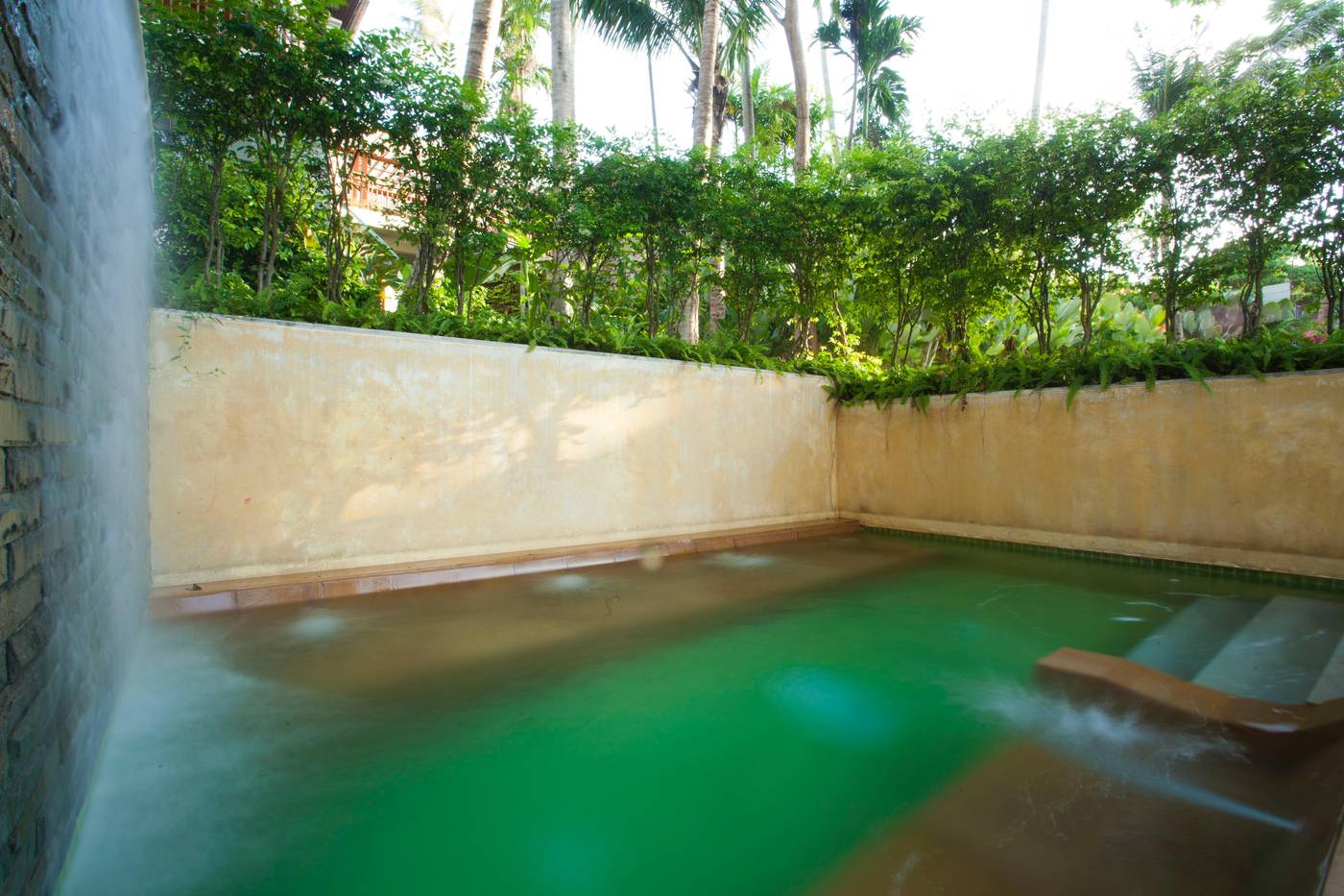 Horizon-Karon-Beach-Resort---Spa-Sports-and-Entertainment-8