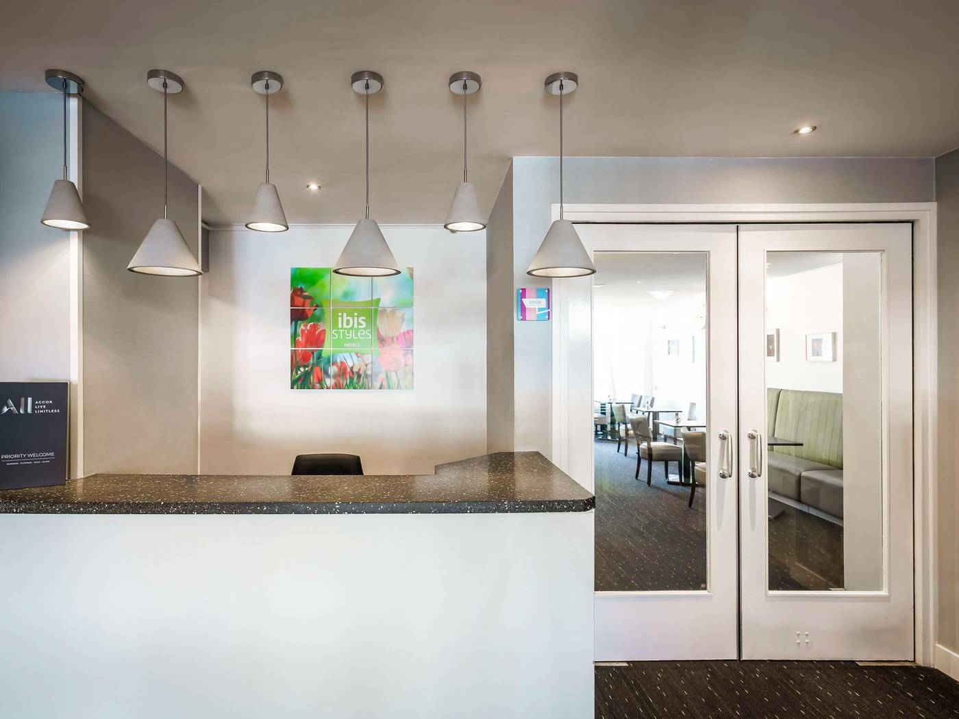 ibis-Styles-Amsterdam-City-General-view-15