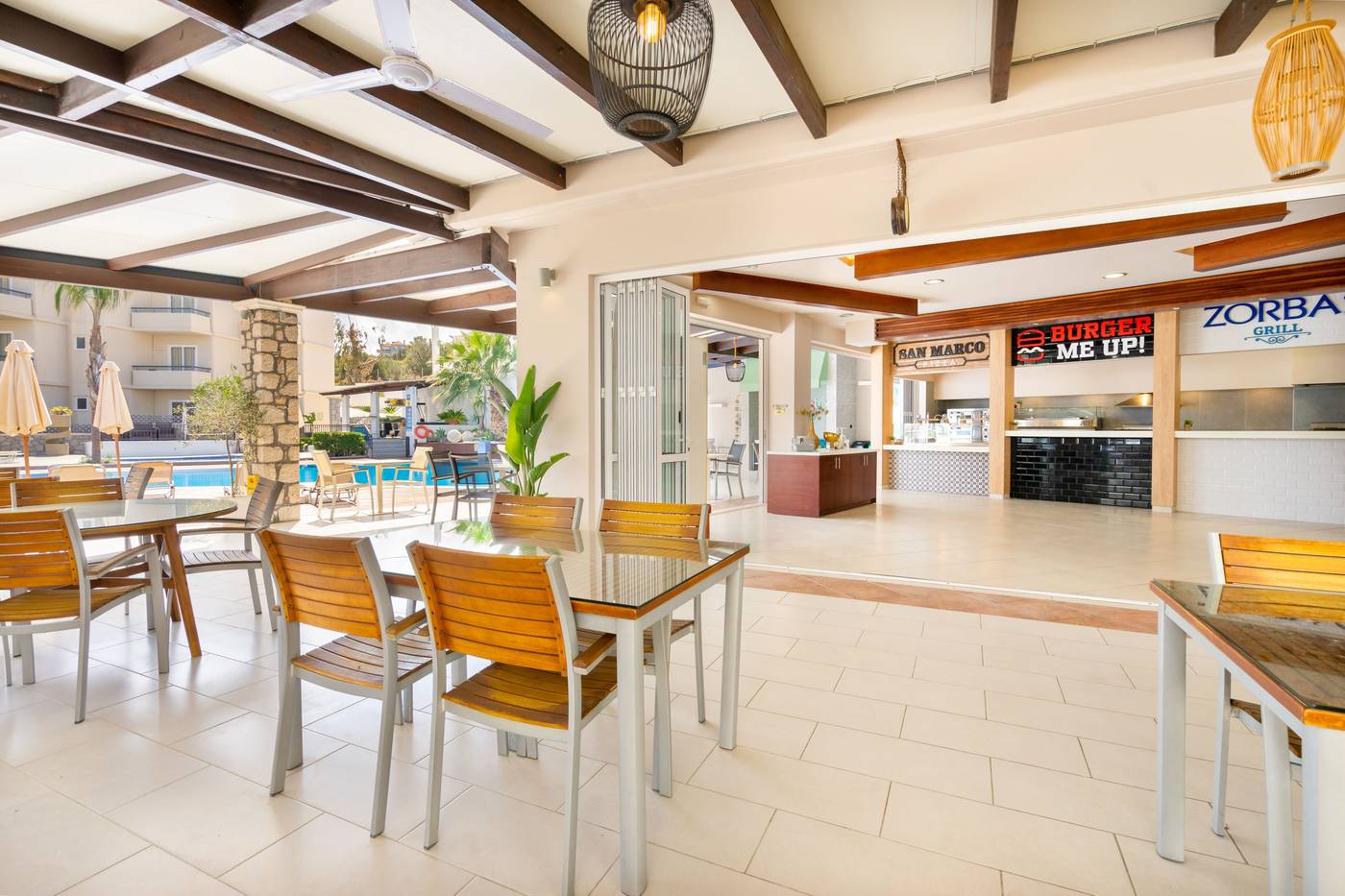 Venezia-Resort-Hotel-Restaurant-63