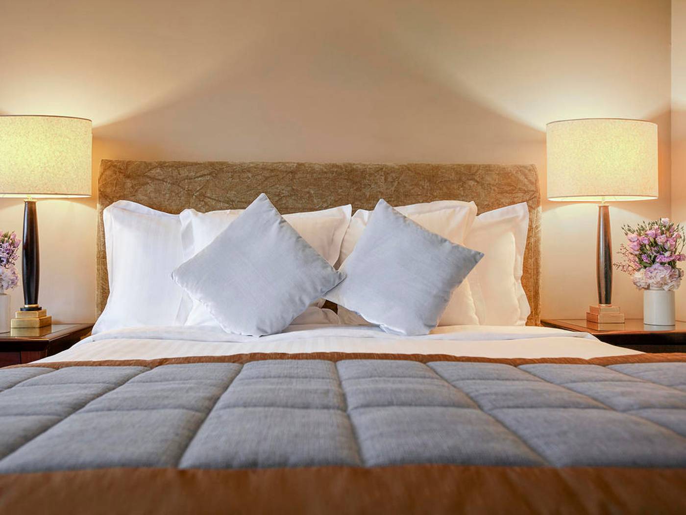 Warwick-Paris-Room-25