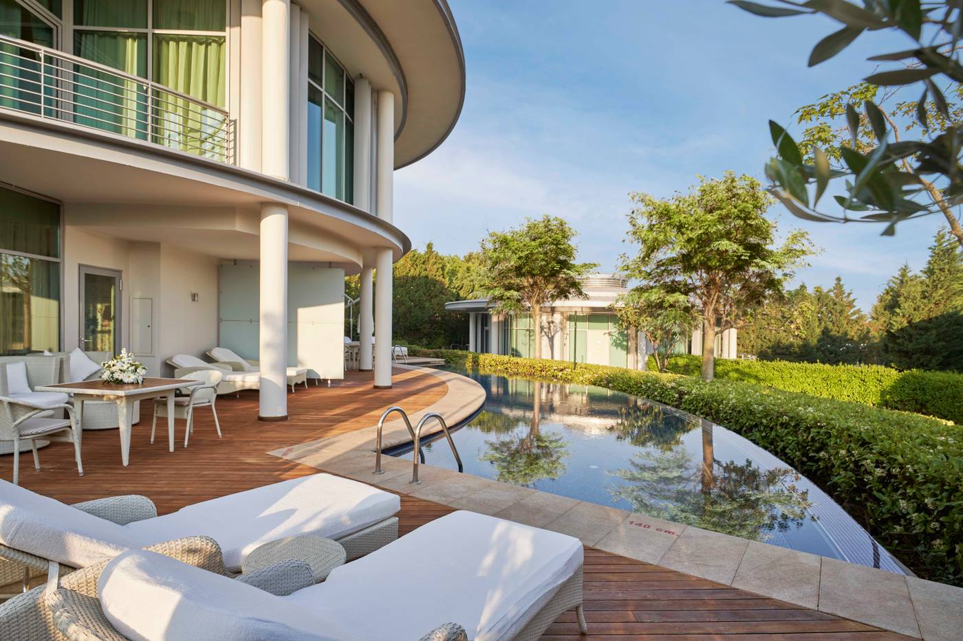 Calista Luxury Resort