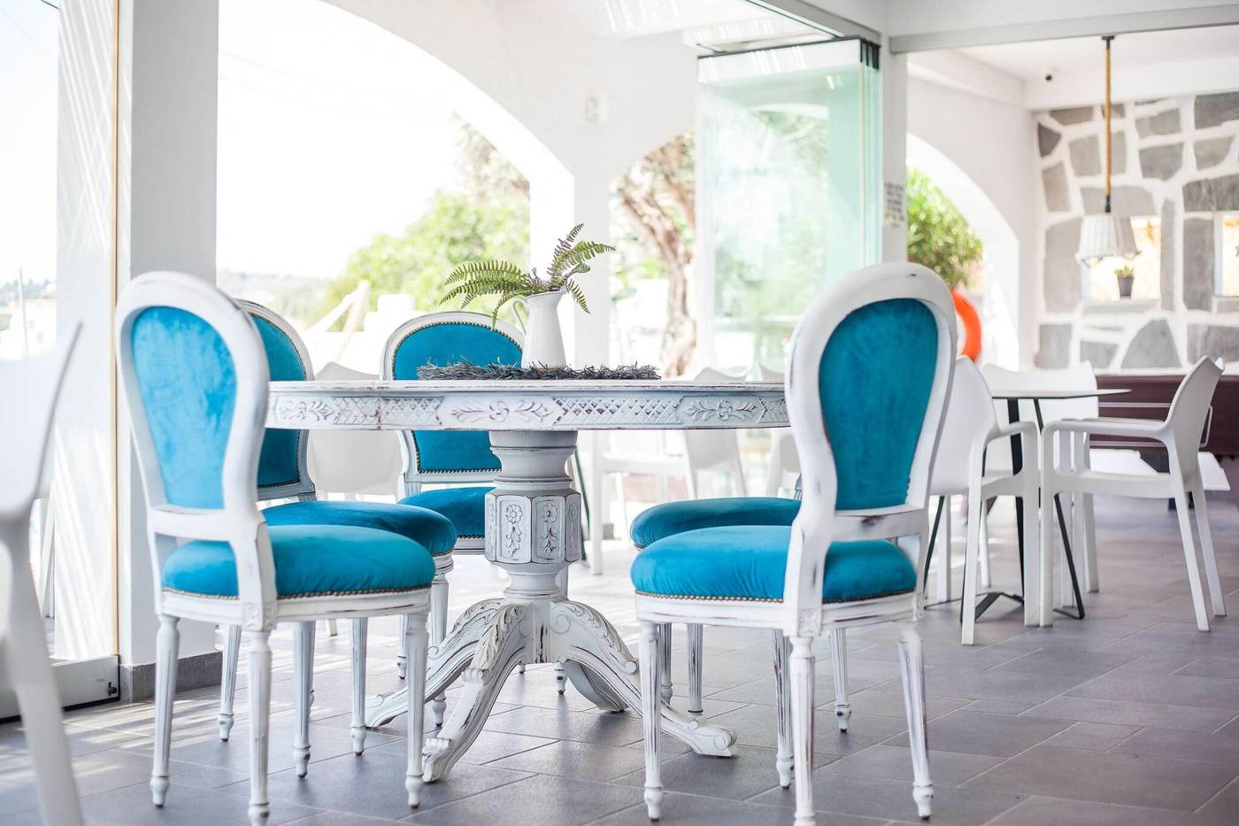 Malibu-Boutique-Lobby-46