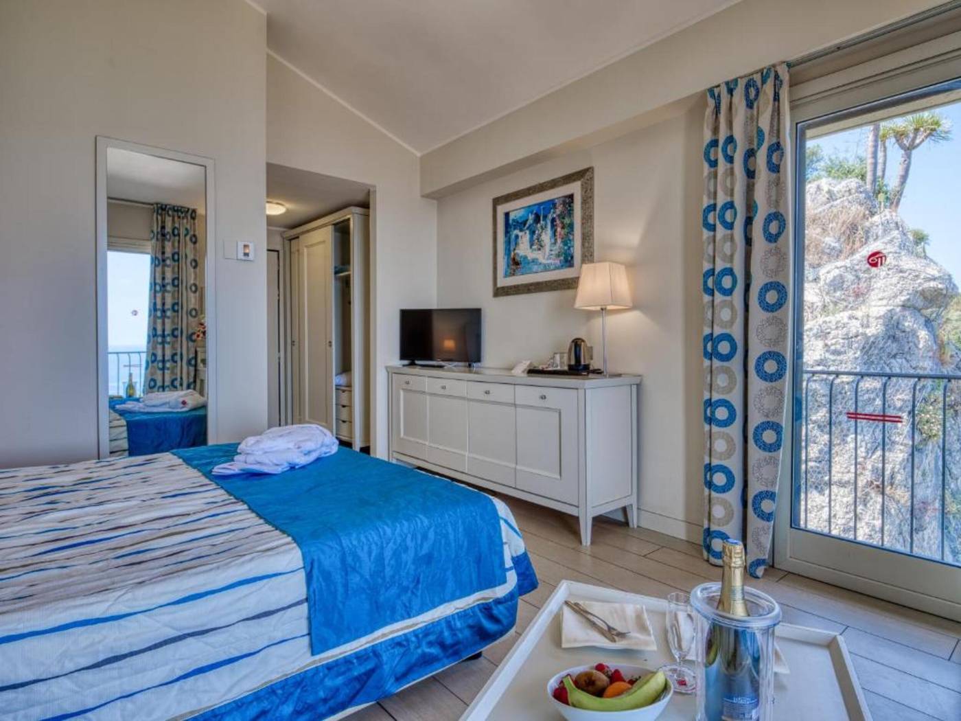 Hotel-Ariston---Palazzo-Caterina-Room-17