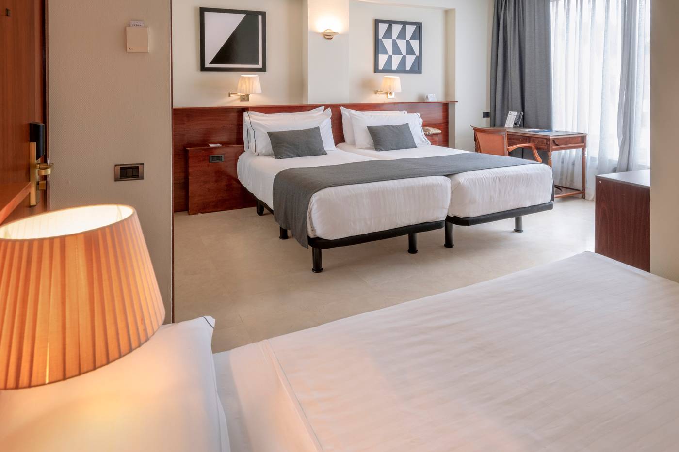 Gran-Hotel-Rey-Don-Jaime-Room-9