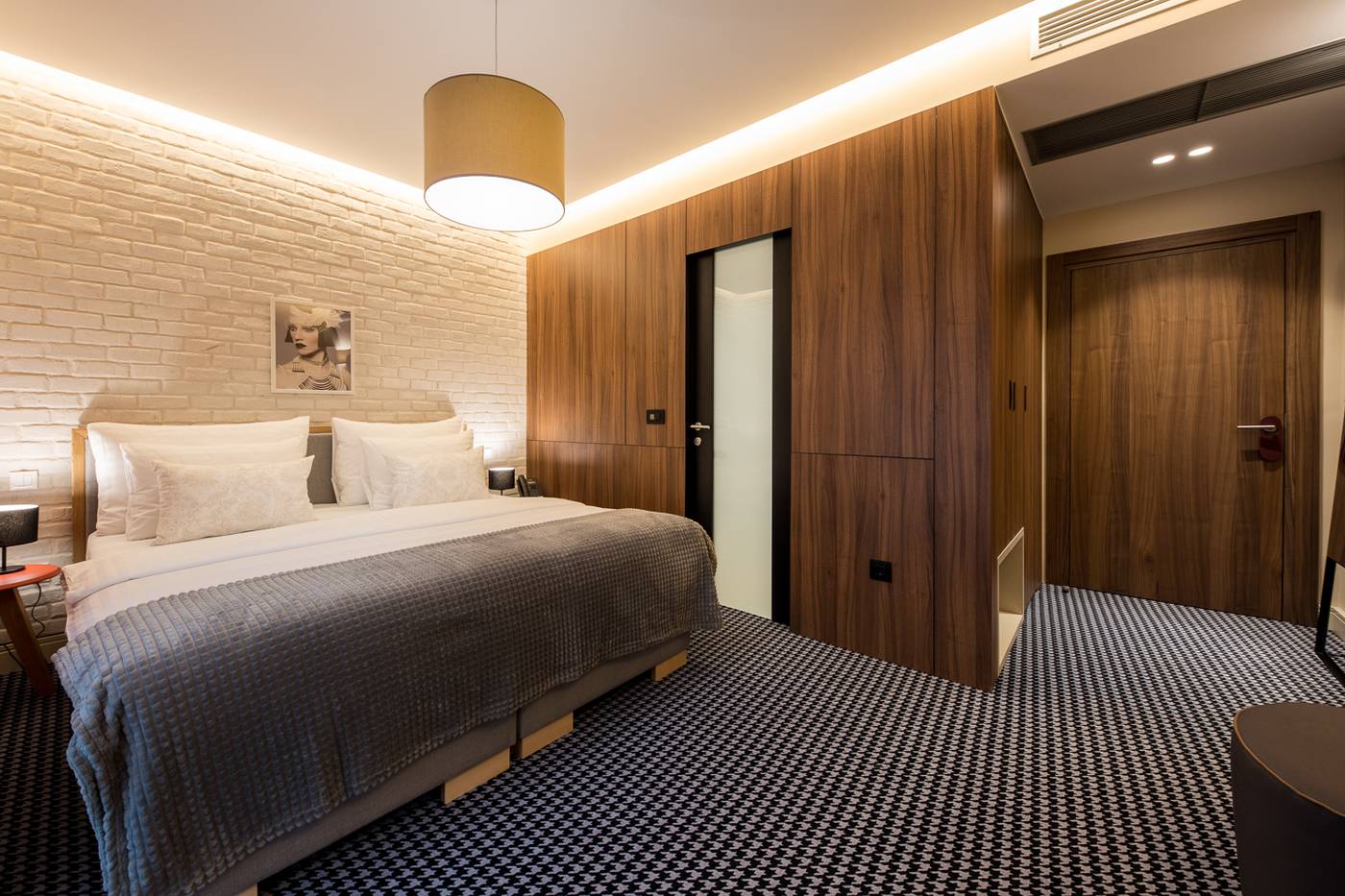 Livris Hotel-Croatia-Zagreb-Room-5