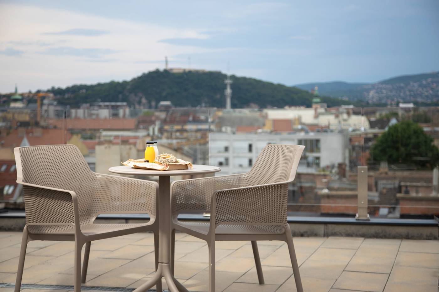 The Amberlyn Suite Hotel-Hungary-Budapest-General view-6