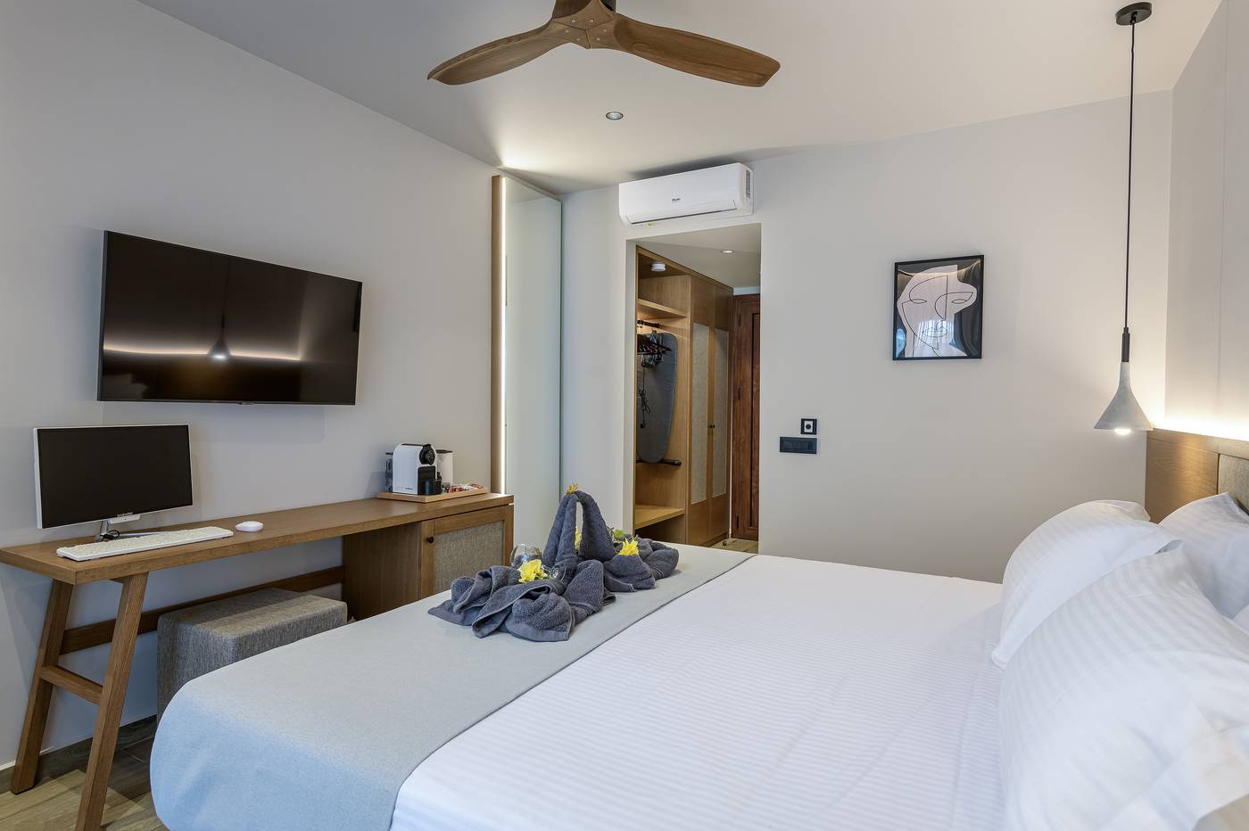 Gaia-Garden-Room-35