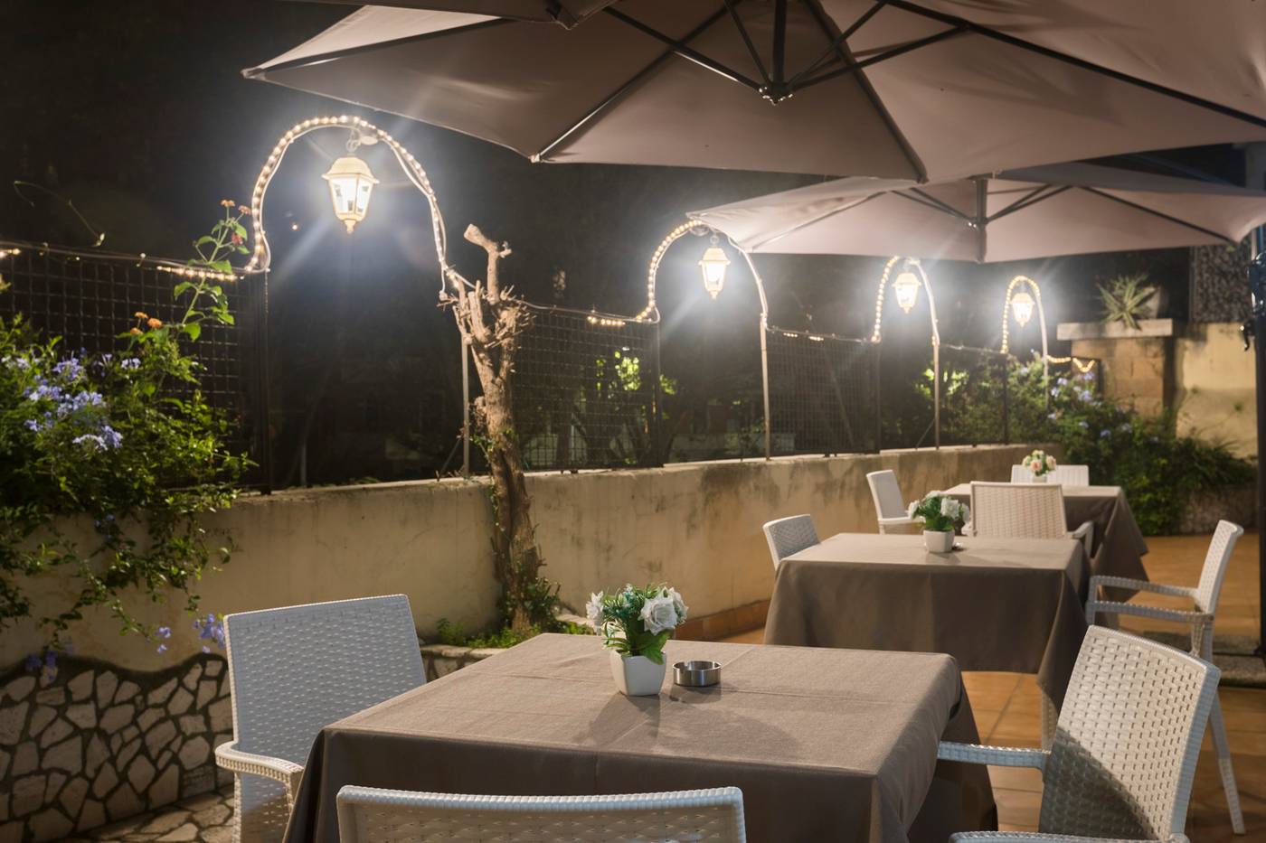 Villa-Rosa-Terrace-26