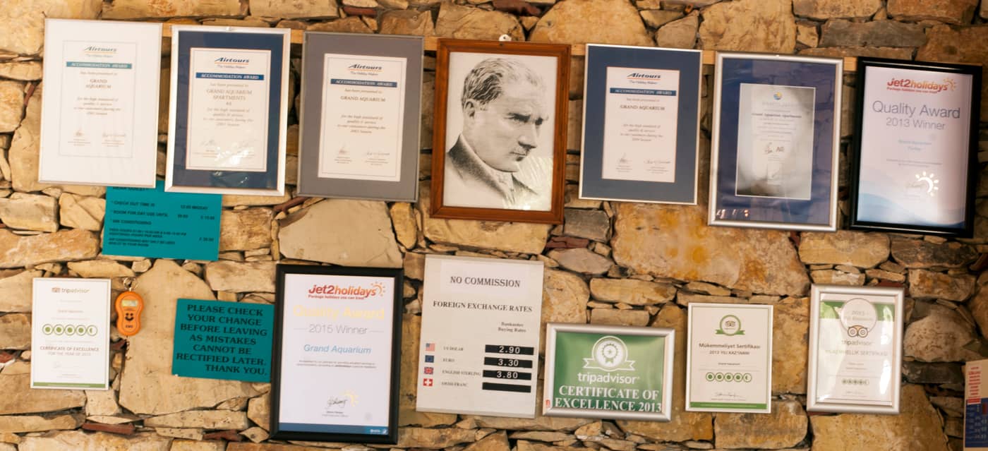 Grand-Aquarium-Apart-Lobby-42