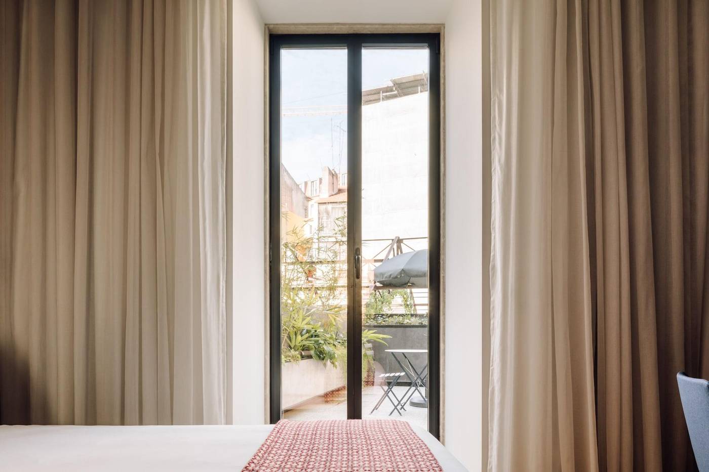 Hotel-Hotel---Member-Of-Design-Hotels-Room-28