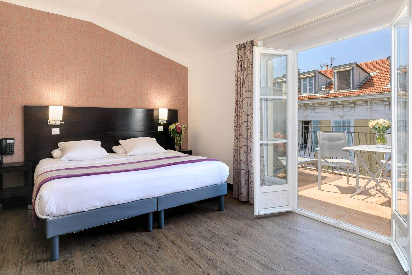 Grand-Hotel-Le-Florence-Room-8