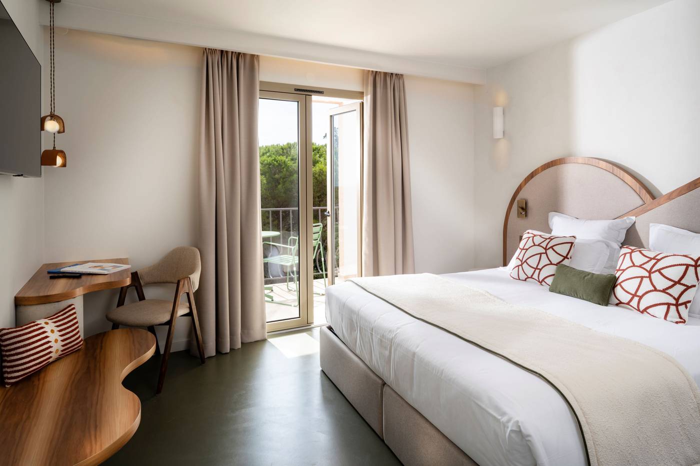 Hotel-du-Parc-Room-12