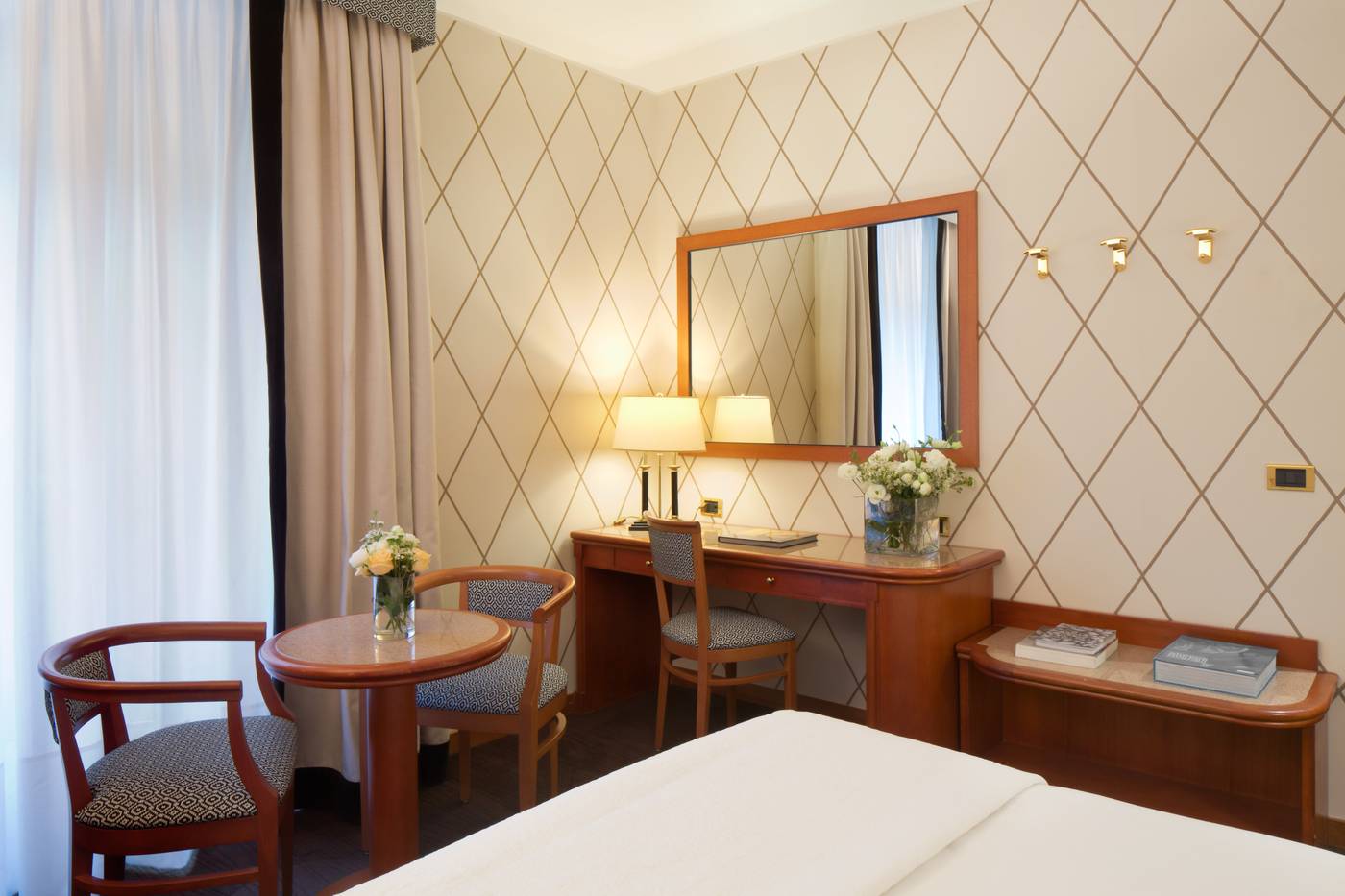 Starhotels Majestic - Italy - TURIN - Room - 9