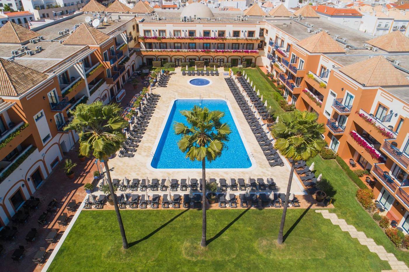 Vila-Gale-Tavira-General-view-4