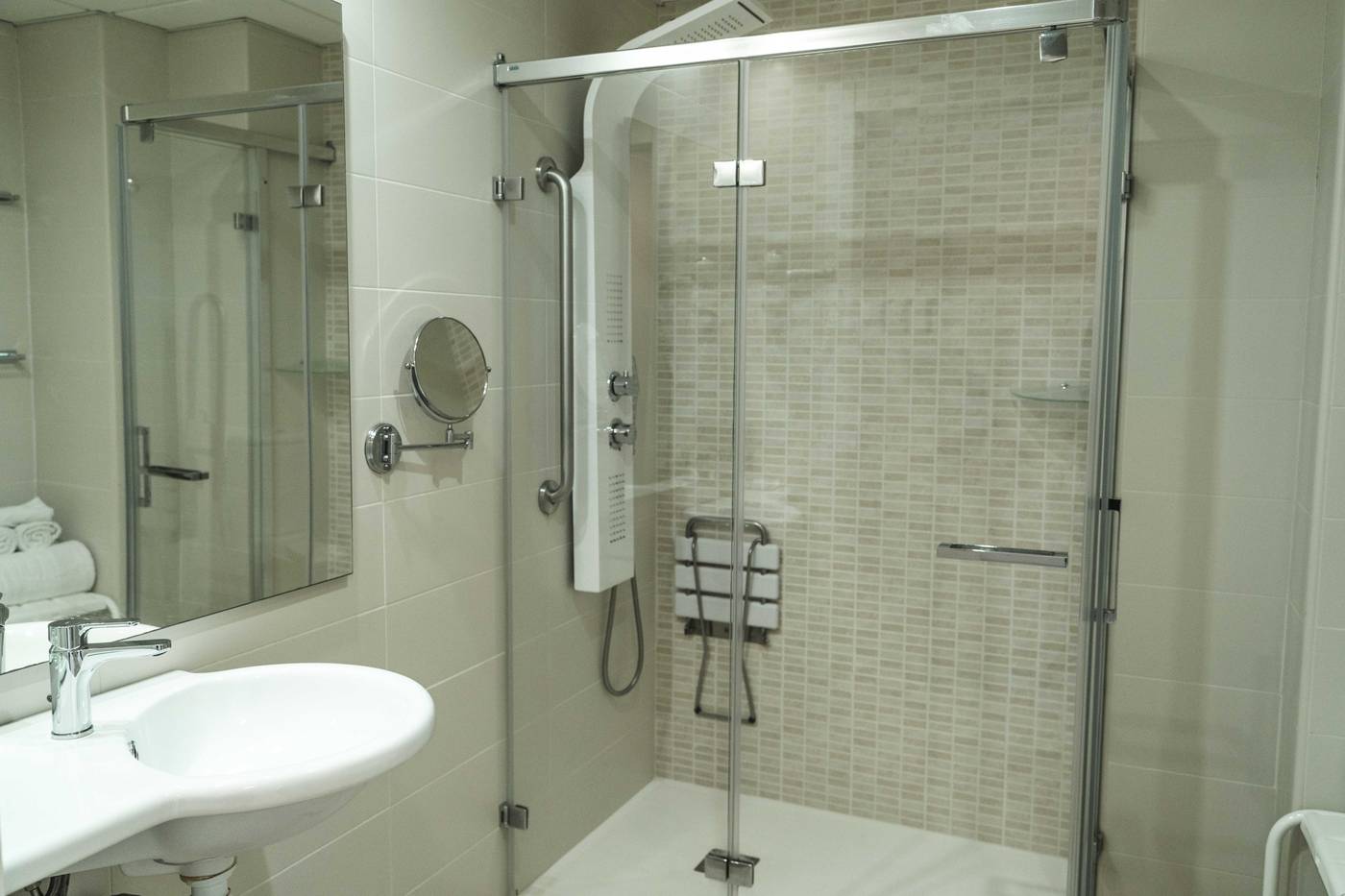 Magic-Aqua-Villa-Luz-Room-30