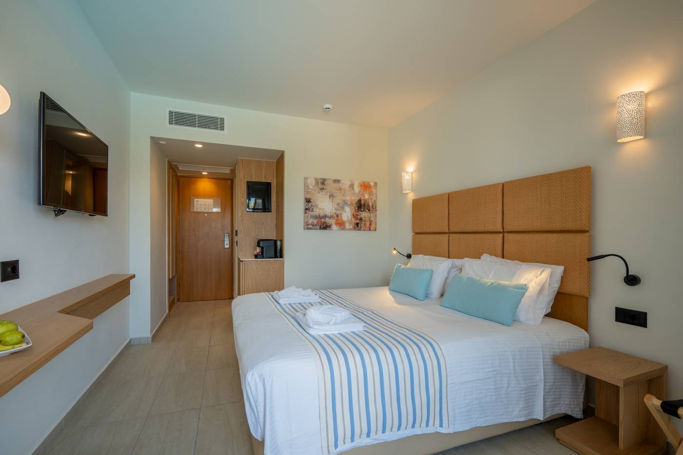 Minos-Hotel-Room-23