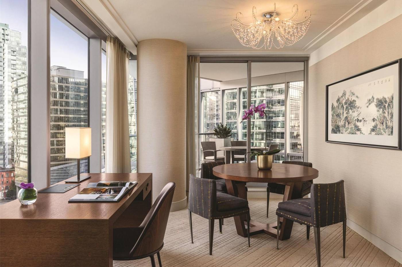 Shangri-La-Vancouver-Room-12