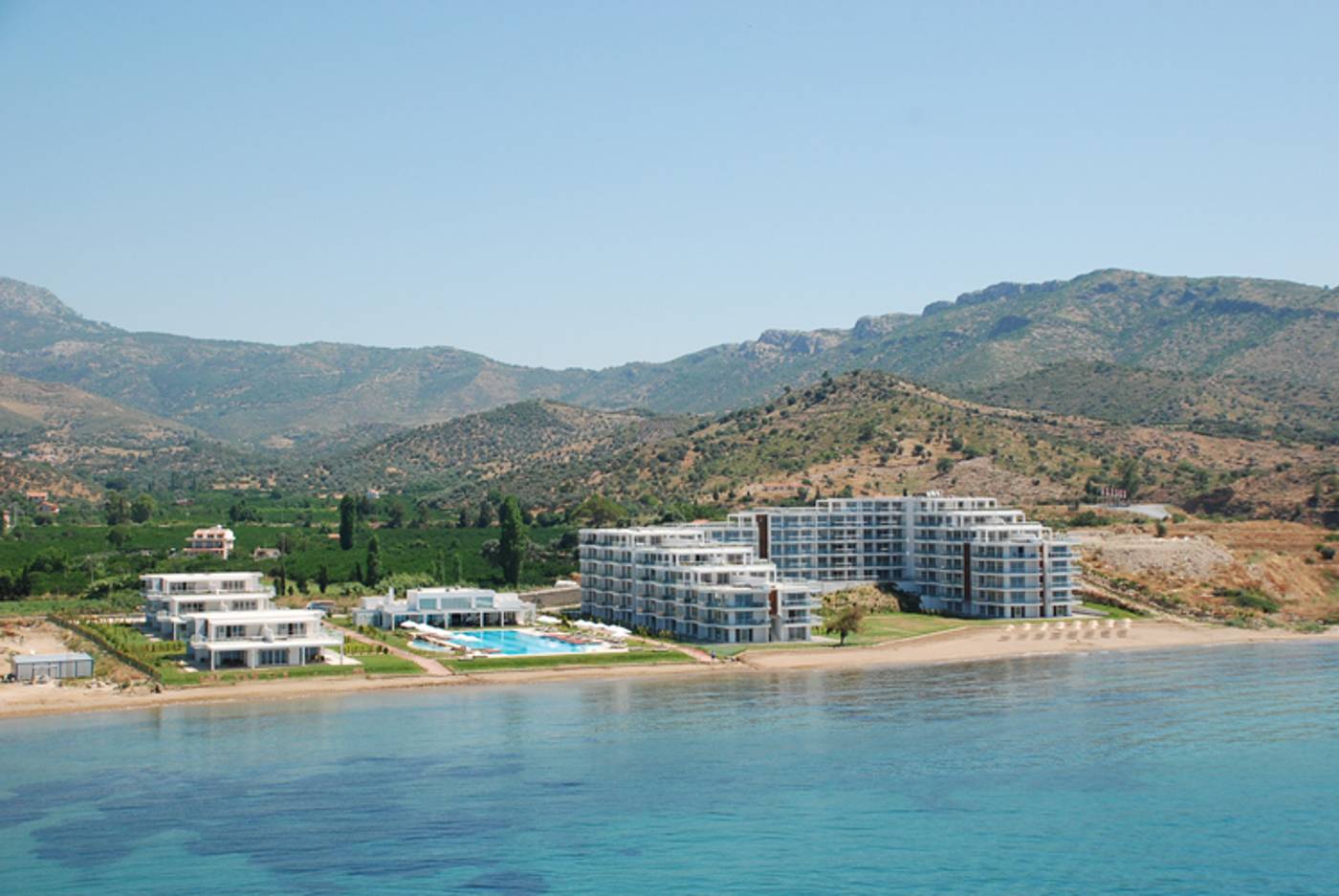 Paradise Resort