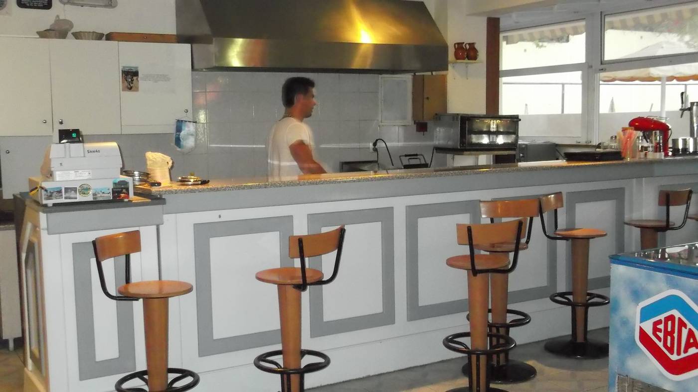 Panorama-Studios-Bar-18