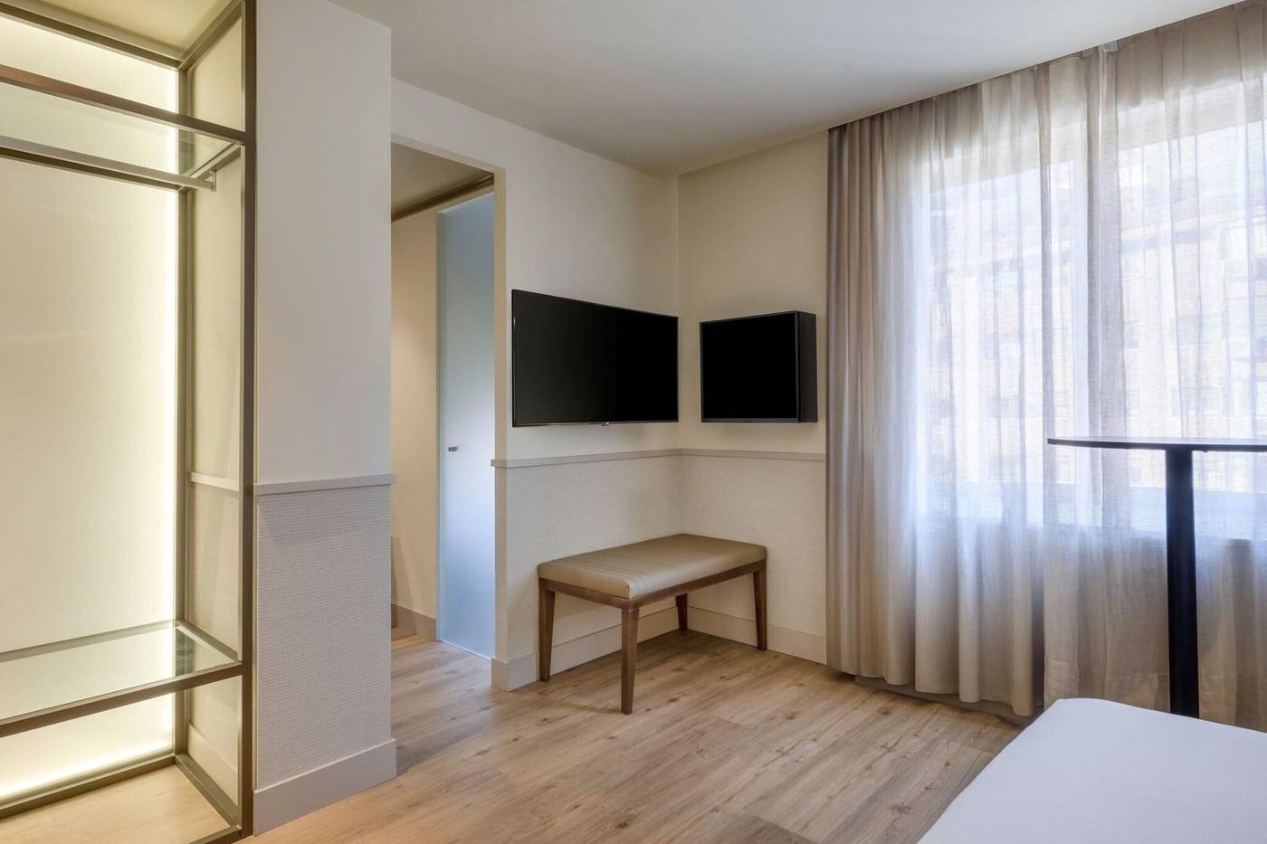 AC-Madrid-Los-Vascos-Room-23