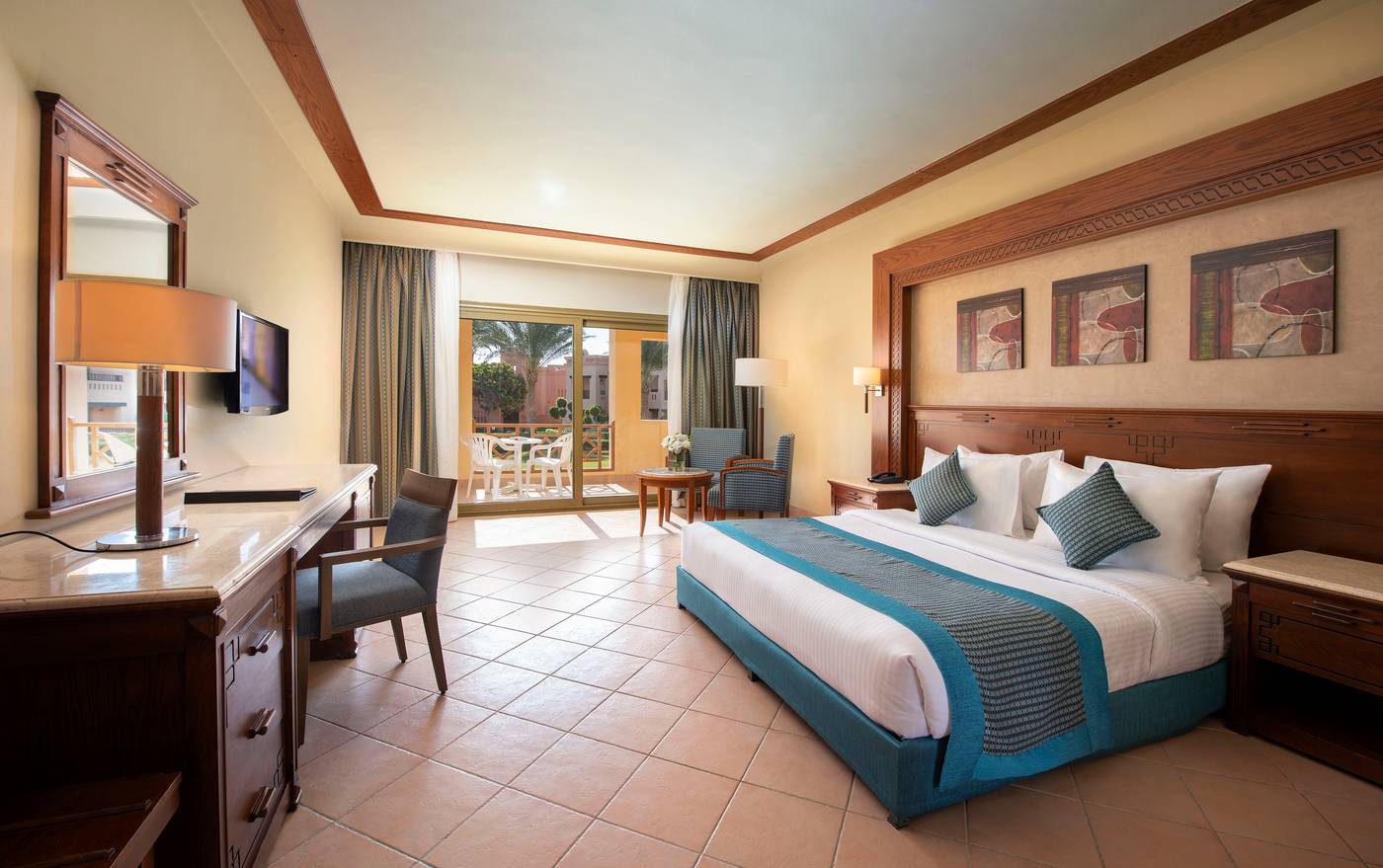 Charmillion Club Resort