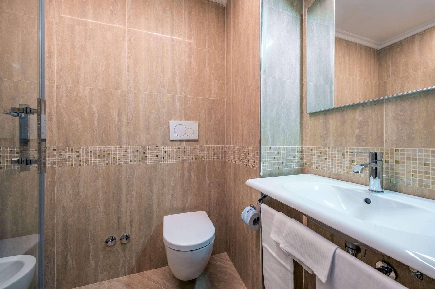 Comfort-Hotel-Bolivar-Room-37