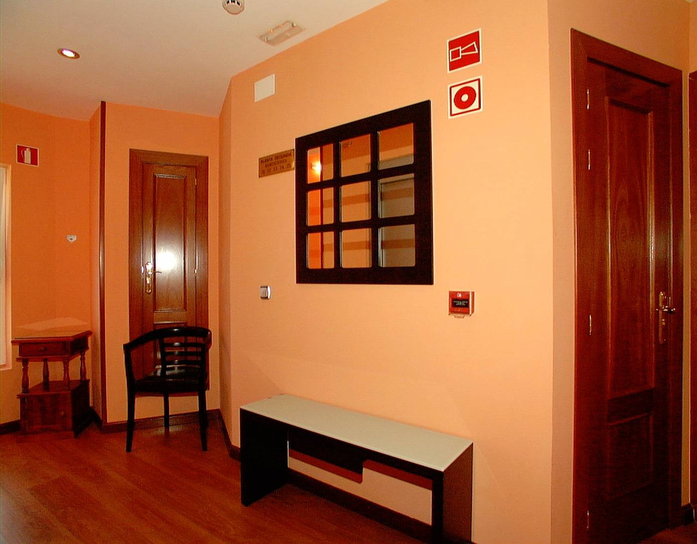 Villalegre-Spain-AVILES-Lobby-8