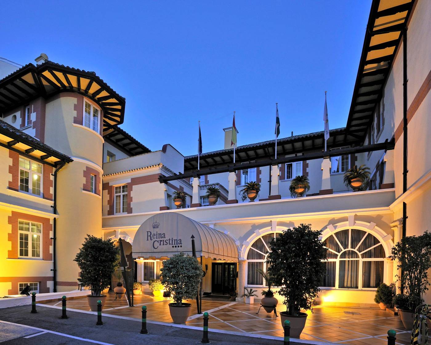 Hoteles-Globales-Reina-Cristina-General-view-12