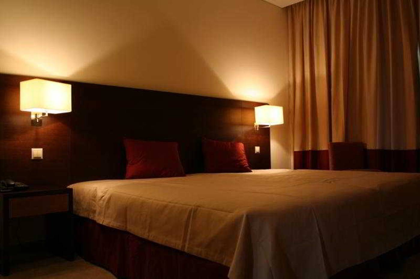 BejaParque Hotel-Portugal-BEJA-Room-6