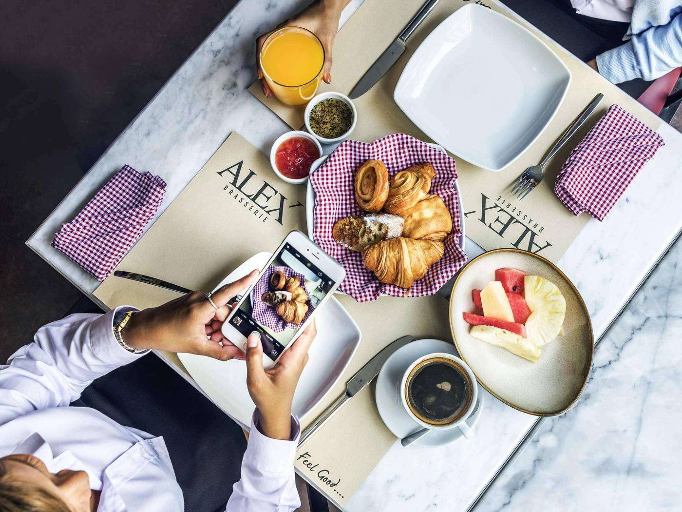 Mercure-Bangkok-Sukhumvit-11-Restaurant-62