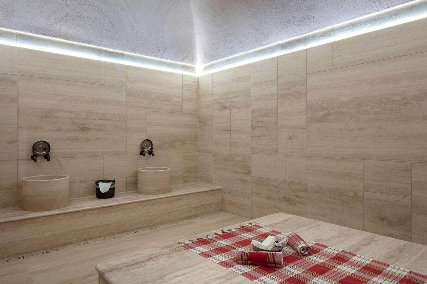 Melas-Hotel-Istanbul-Sports-and-Entertainment-74