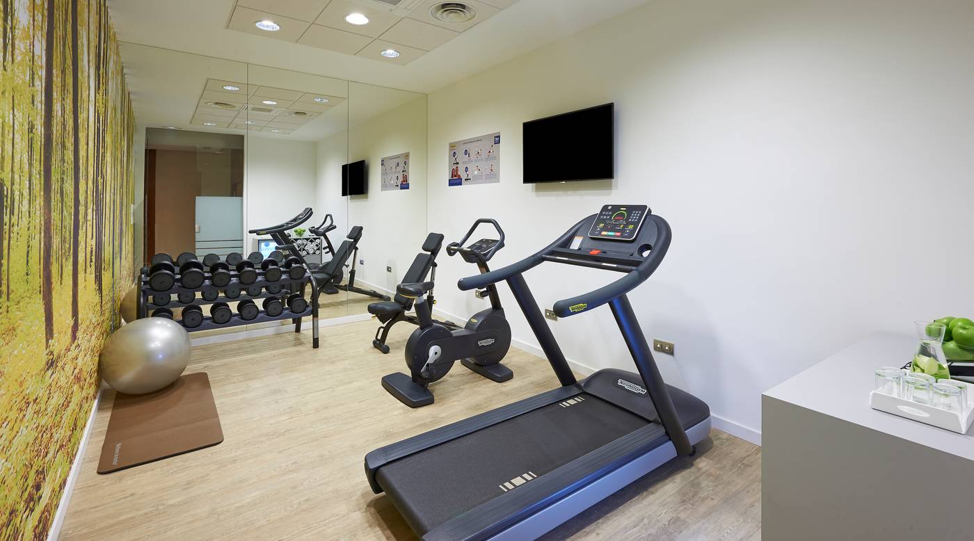 NH-Ciudad-de-Almeria-Sports-and-Entertainment-25