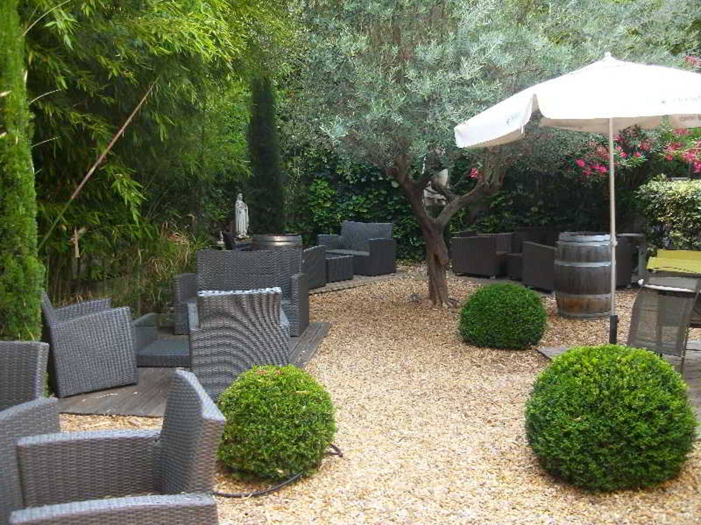 Hotel du Pont Vieux-France-CARCASSONNE-Terrace-8