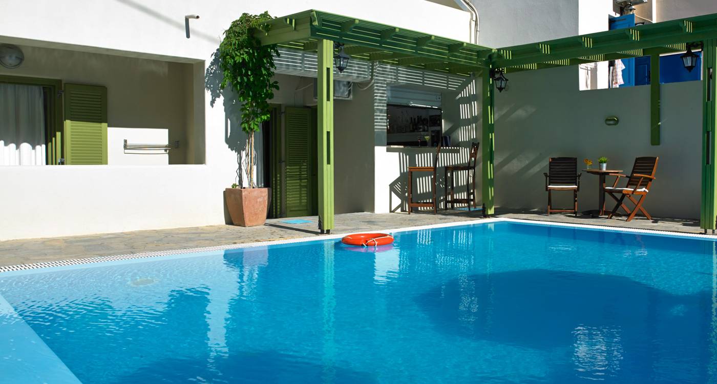 Studios-Marios-Bar-13