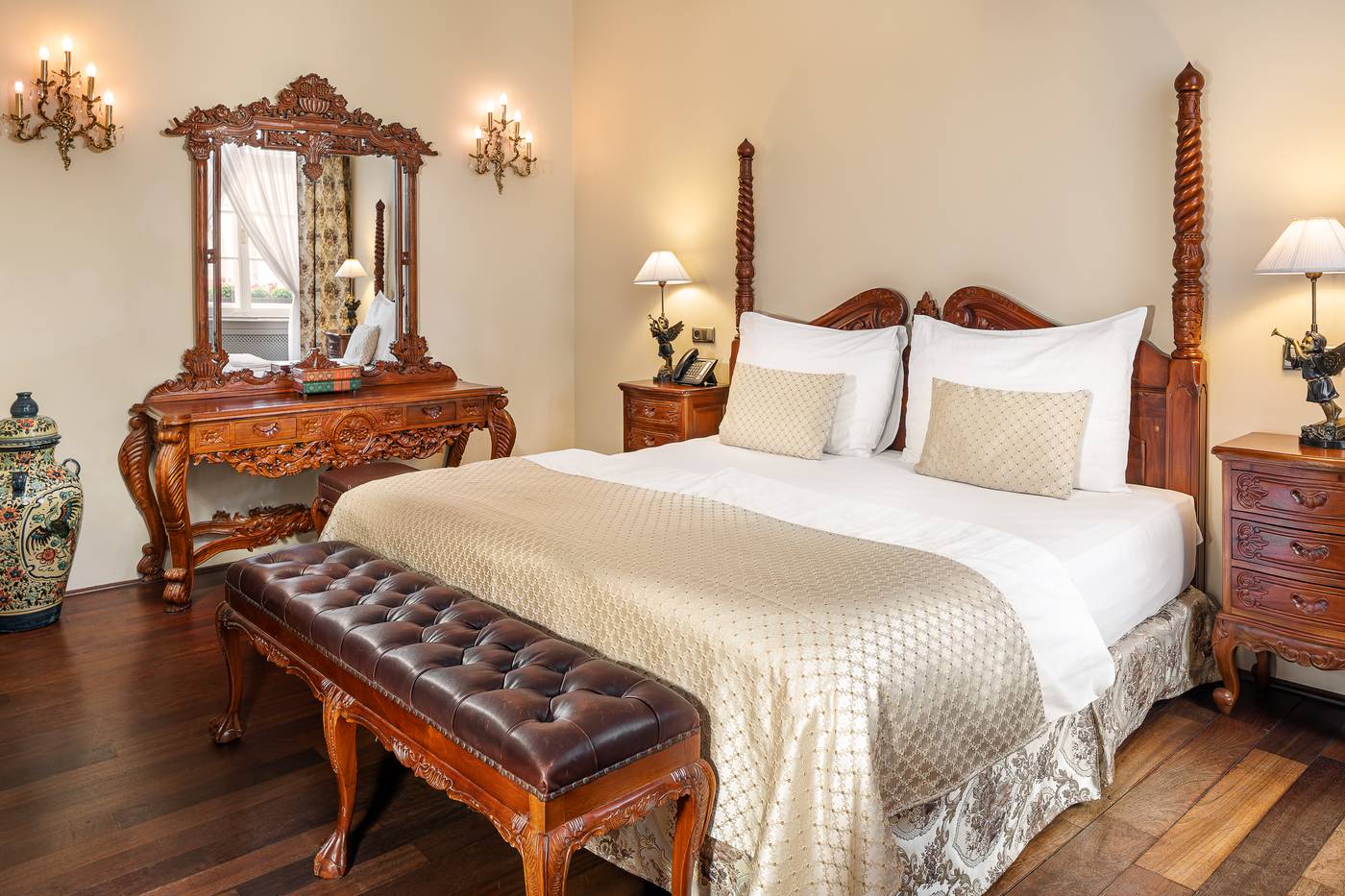 Iron-Gate-Hotel---Suites-Prague-by-BHG-Room-35