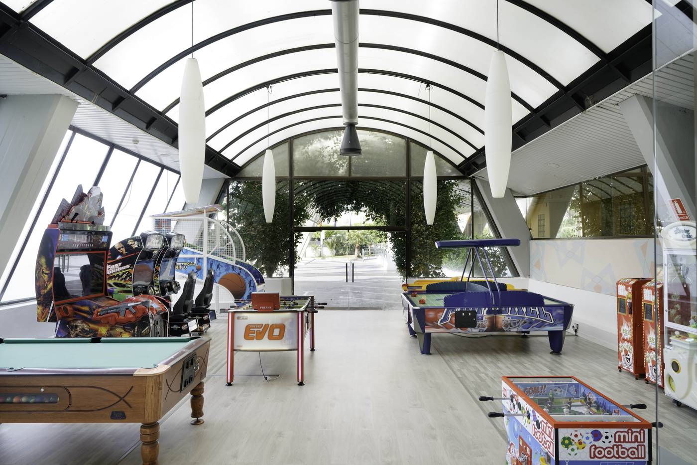 Alua-Golf-Trinidad-Sports-and-Entertainment-46