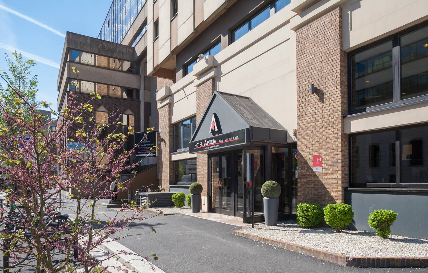 Apogia-Paris-General-view-5