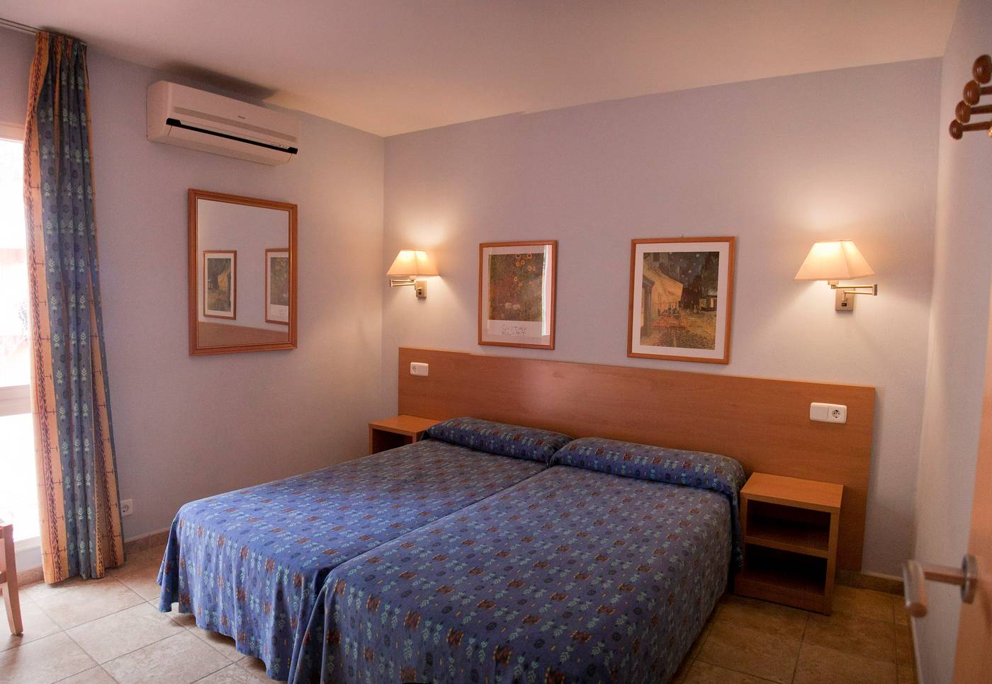 Galdana-Gardens-Apartments-Room-28