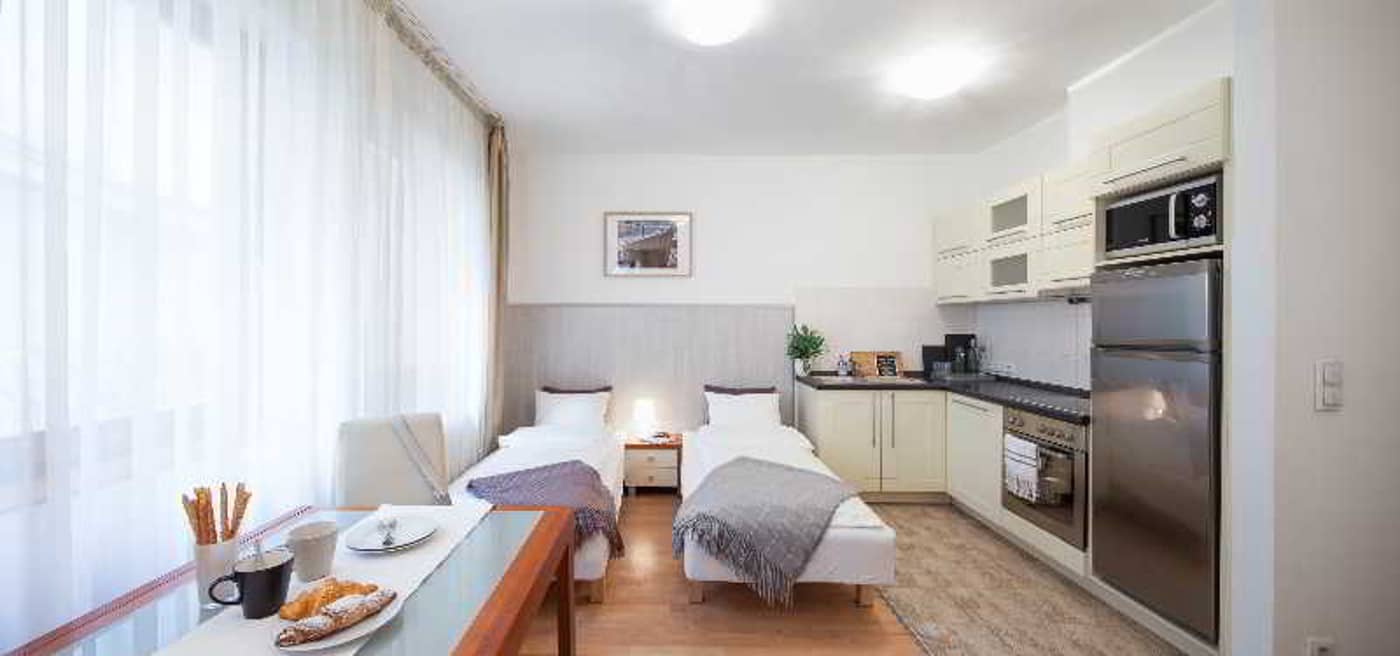 Lord-Residence-Room-31